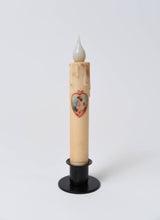 Load image into Gallery viewer, Vintage Heart LED Timer Taper Candle
